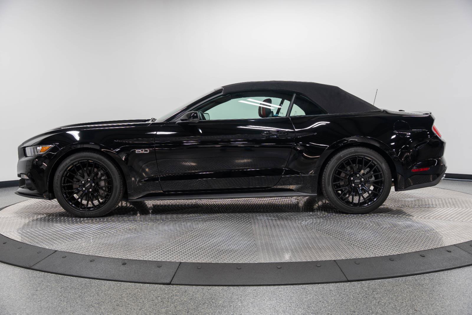 Used 2015 Ford Mustang GT Premium w/ Equipment Group 401A image 18