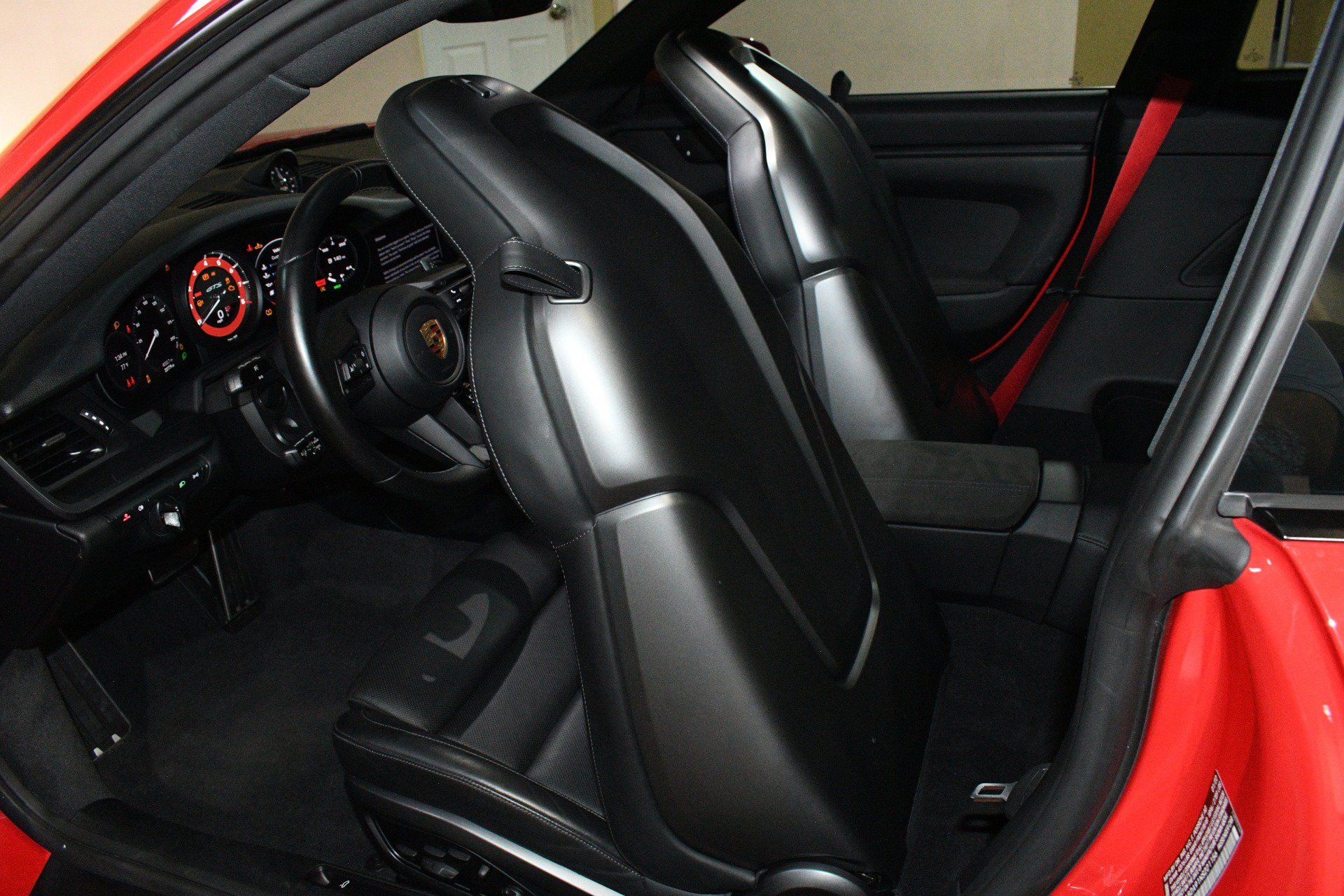 Used 2022 Porsche 911 Carrera GTS RWD image 15