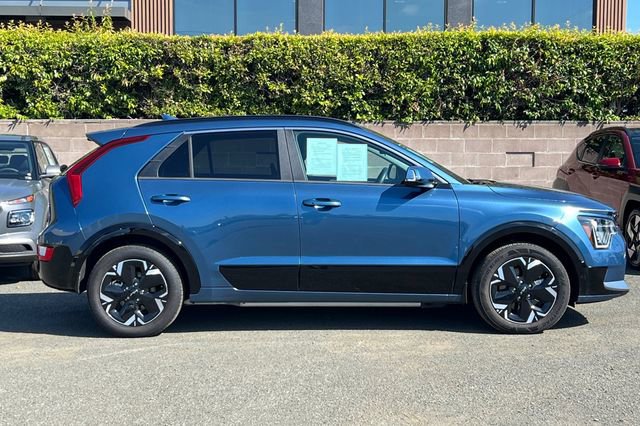 Used 2025 Kia Niro Wind image 3