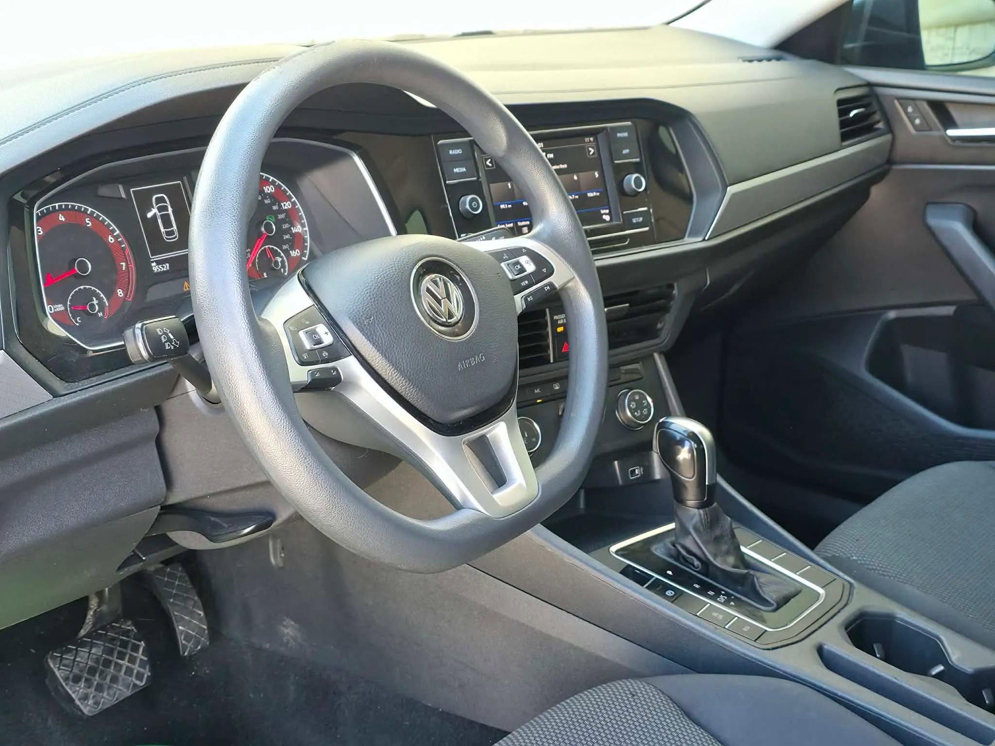 Used 2019 Volkswagen Jetta S w/ Driver Assistance Package image 8
