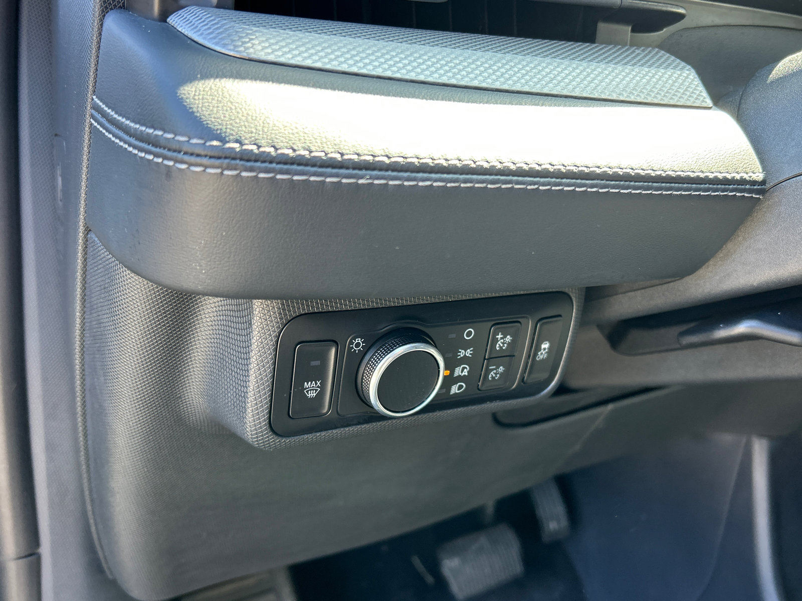 Used 2023 Ford Mustang Mach-E Select AWD/4WD image 22