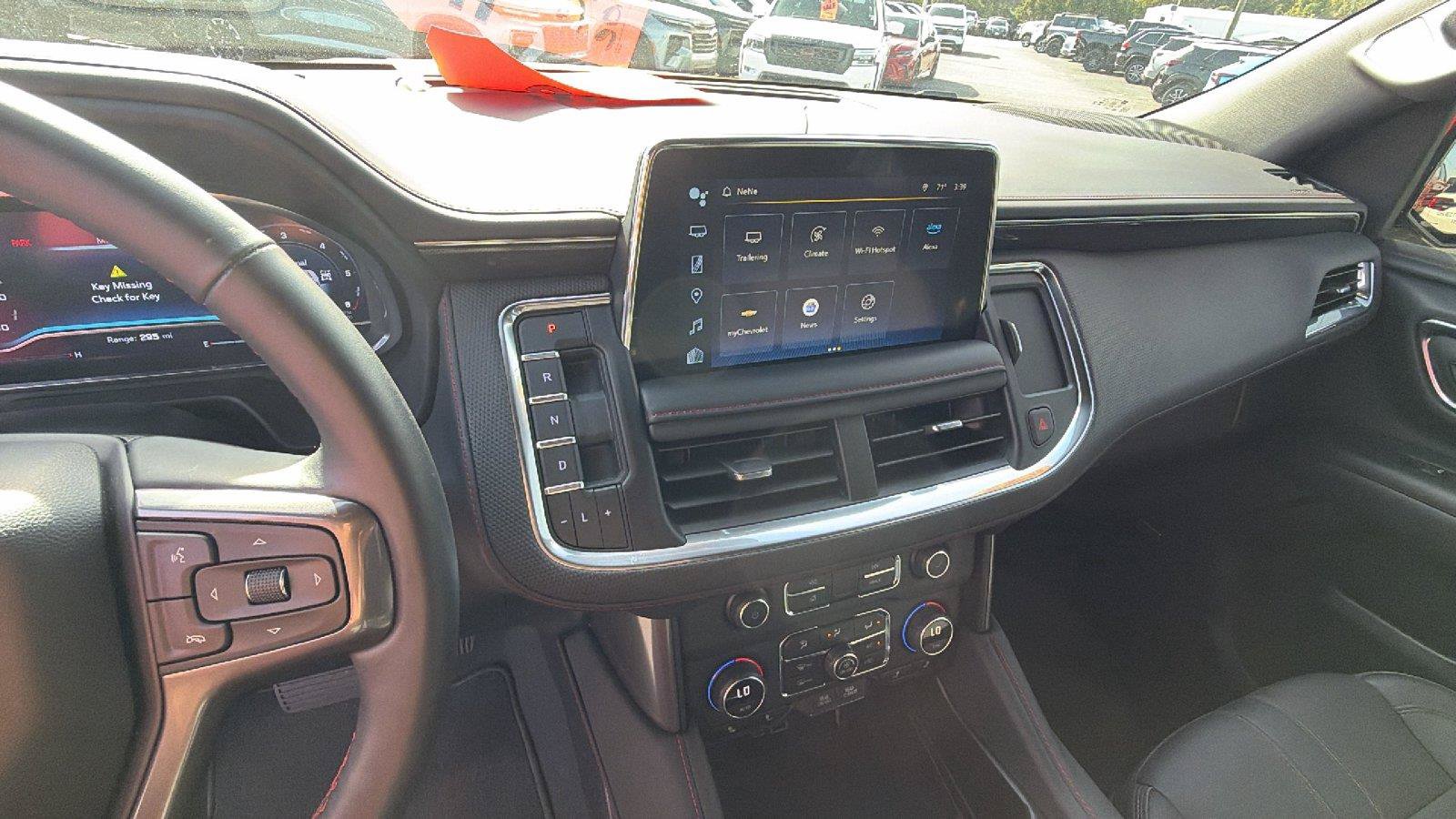Used 2023 Chevrolet Suburban RST w/ Luxury Package AWD/4WD image 6