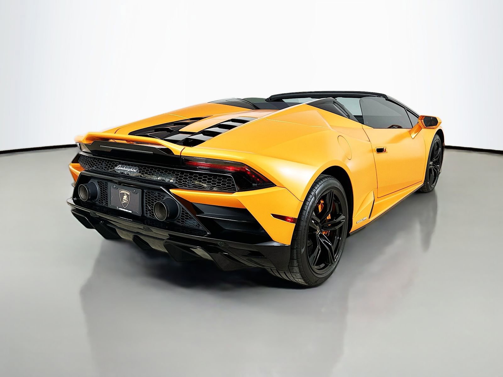 Used 2021 Lamborghini Huracan EVO RWD image 69