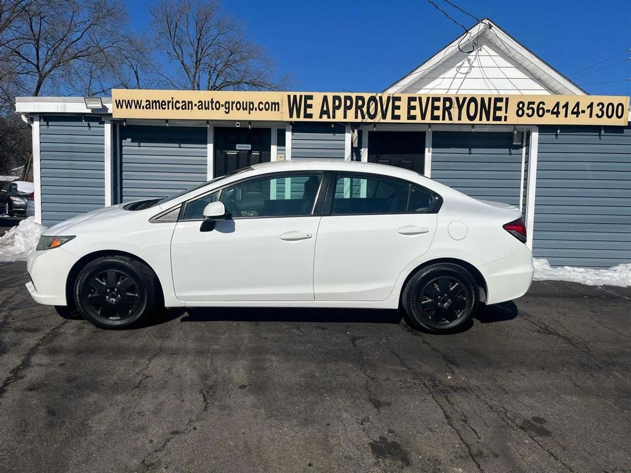 Used 2013 Honda Civic LX image 3