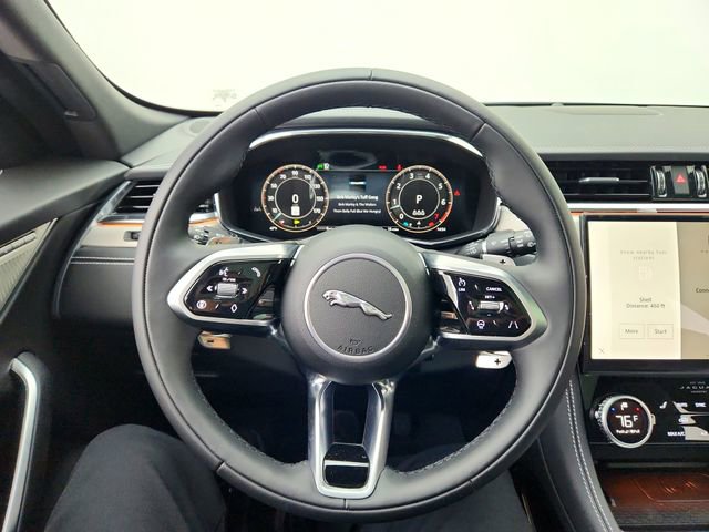 Used 2026 Jaguar F-PACE R-Dynamic S AWD/4WD image 25