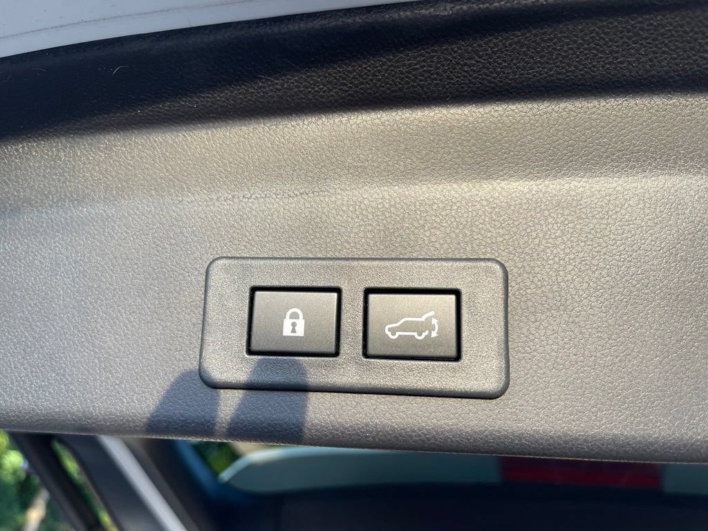 Used 2026 Subaru Ascent Limited AWD/4WD image 13