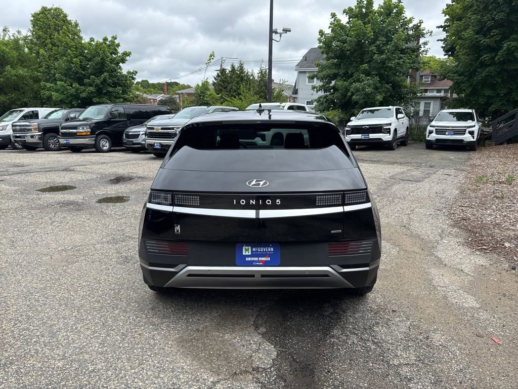 Certified 2024 Hyundai Ioniq 5 SEL AWD/4WD image 5