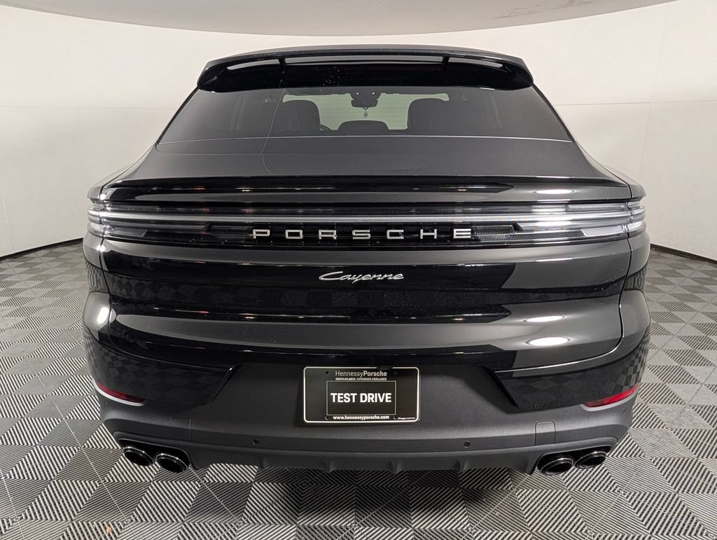 New 2026 Porsche Cayenne Coupe AWD/4WD image 6