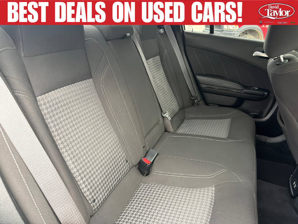 Used 2023 Dodge Charger SXT w/ Blacktop Package AWD/4WD image 32