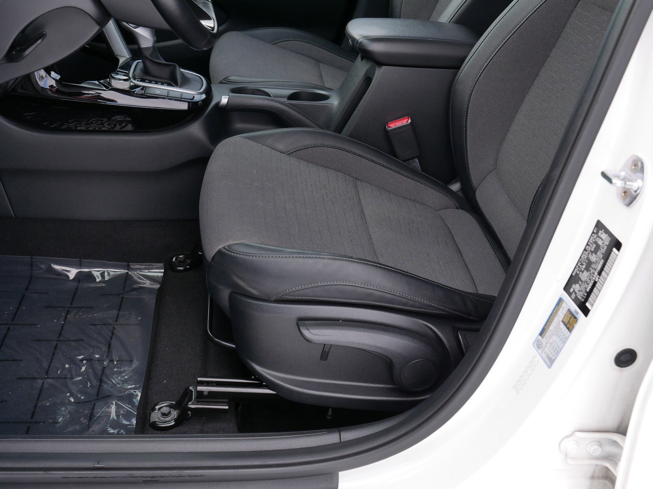 Used 2023 Kia Seltos S image 13