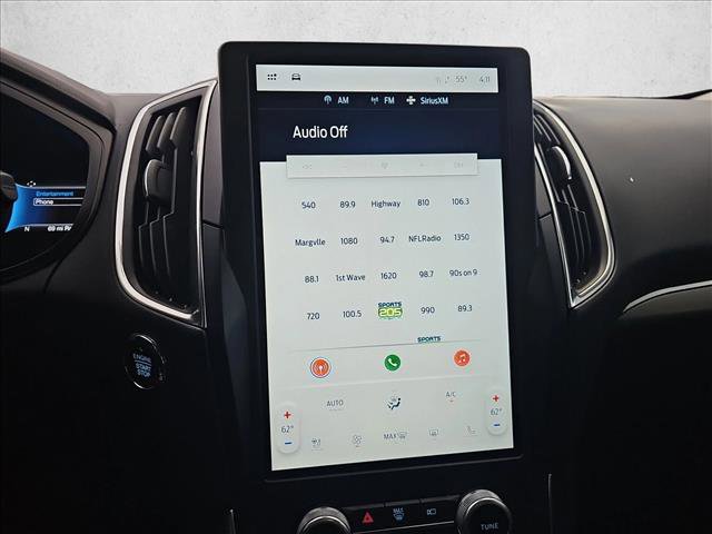 Used 2023 Ford Edge Titanium image 19