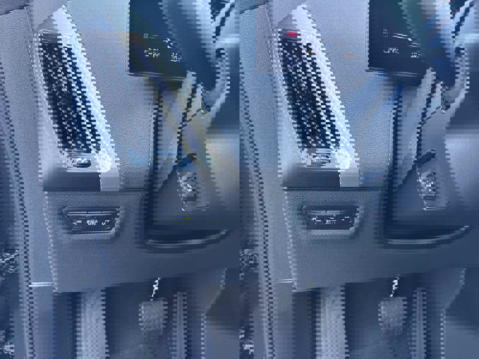 Certified 2025 BMW iX xDrive50 w/ Premium Package image 32