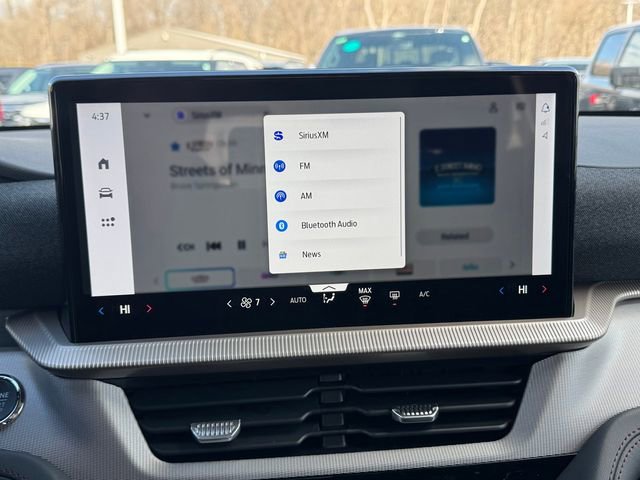 New 2026 Ford Explorer Active AWD/4WD image 15