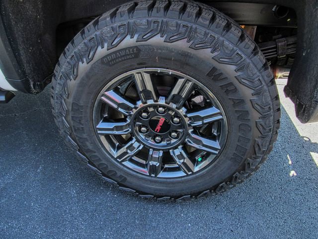 New 2026 GMC Sierra 1500 AT4X image 10