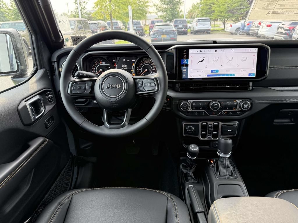New 2026 Jeep Gladiator Sport AWD/4WD image 18
