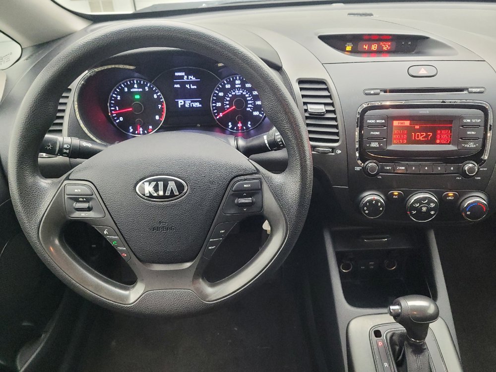 Used 2016 Kia Forte LX FWD image 22