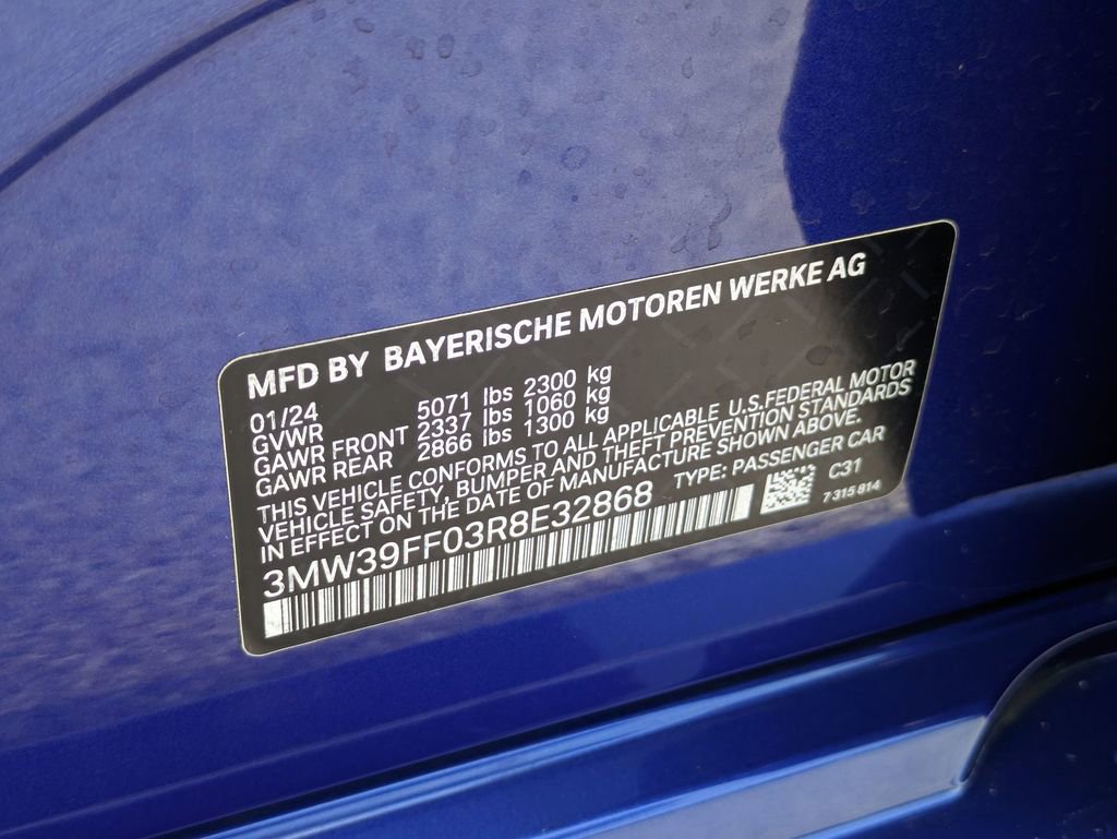 Used 2024 BMW 330e image 32