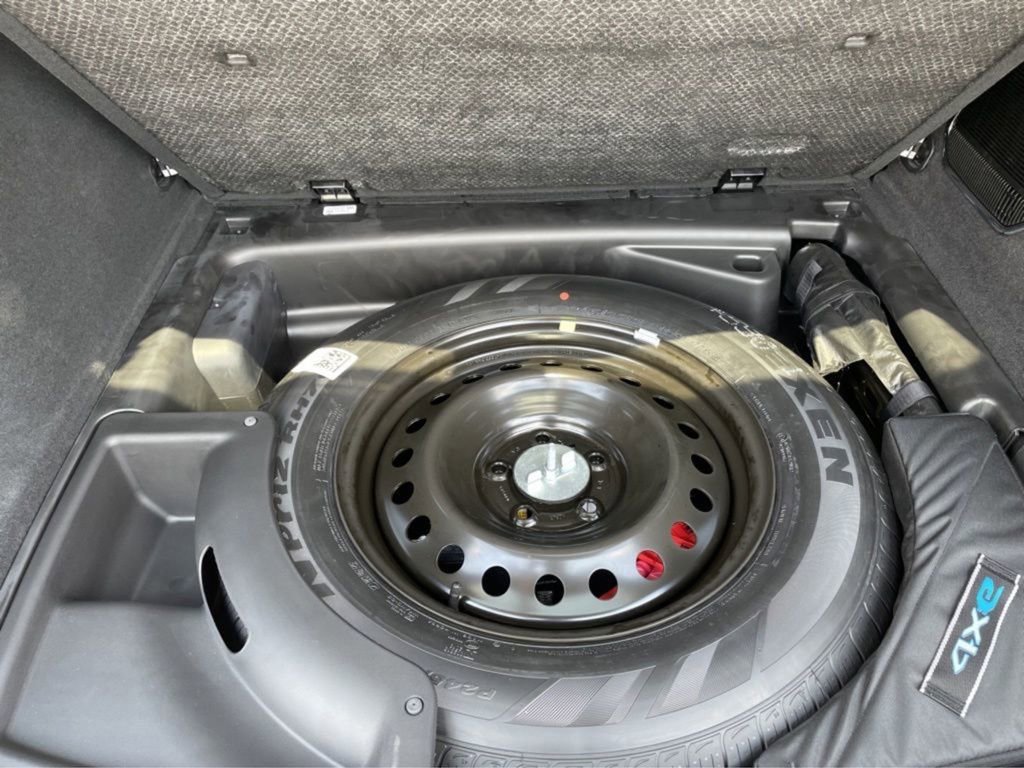 Used 2023 Jeep Grand Cherokee Summit image 10