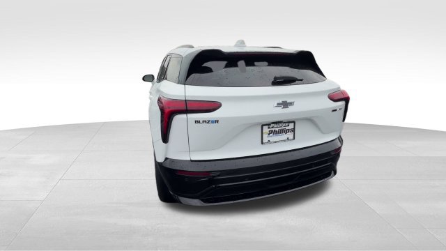 Certified 2024 Chevrolet Blazer EV RS AWD/4WD image 5