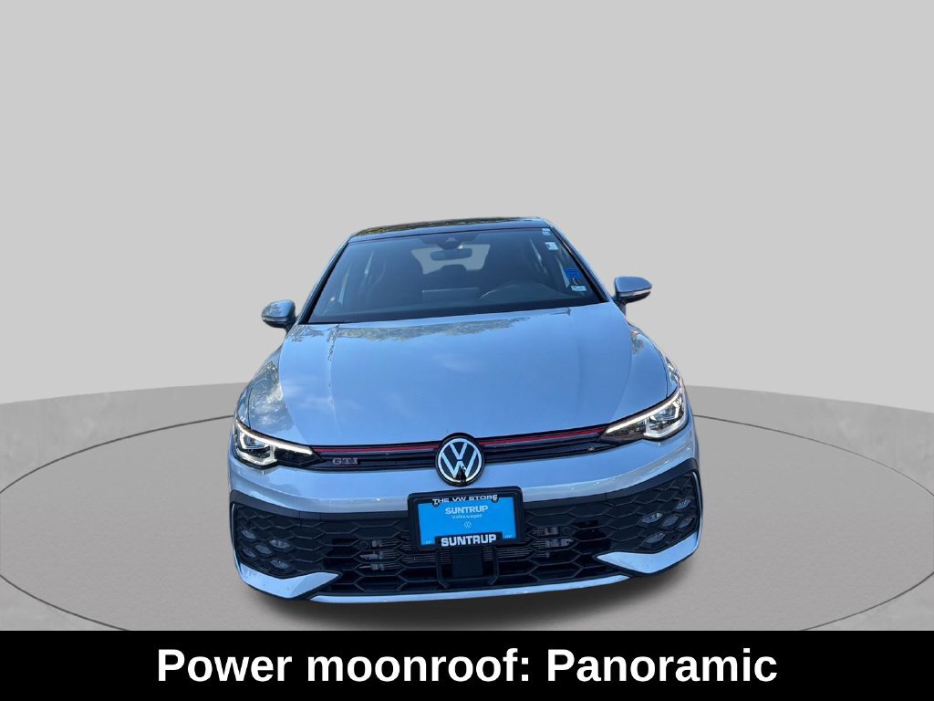 Used 2025 Volkswagen GTI SE FWD image 10