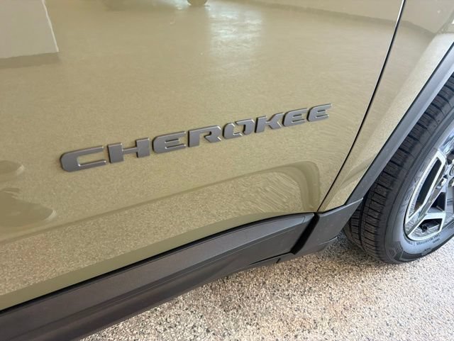 New 2026 Jeep Cherokee Laredo AWD/4WD image 6