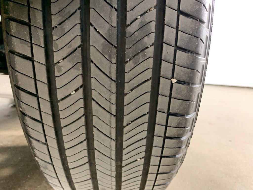 Used 2023 Ford Escape SE image 38