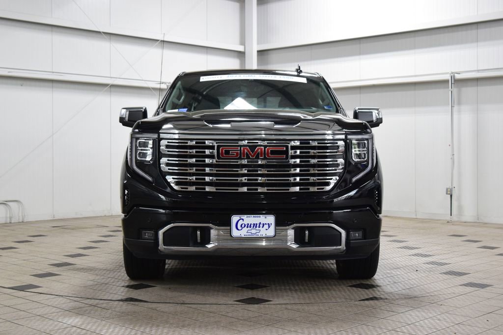 Used 2024 GMC Sierra 1500 Denali w/ Denali Reserve Package AWD/4WD image 2