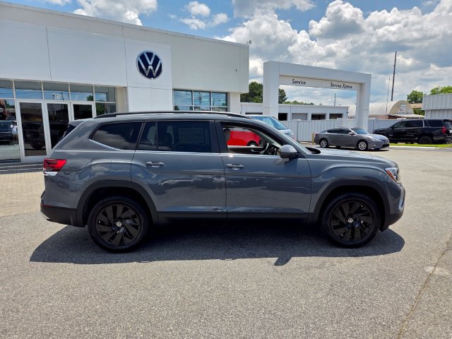 New 2026 Volkswagen Atlas SE FWD image 15
