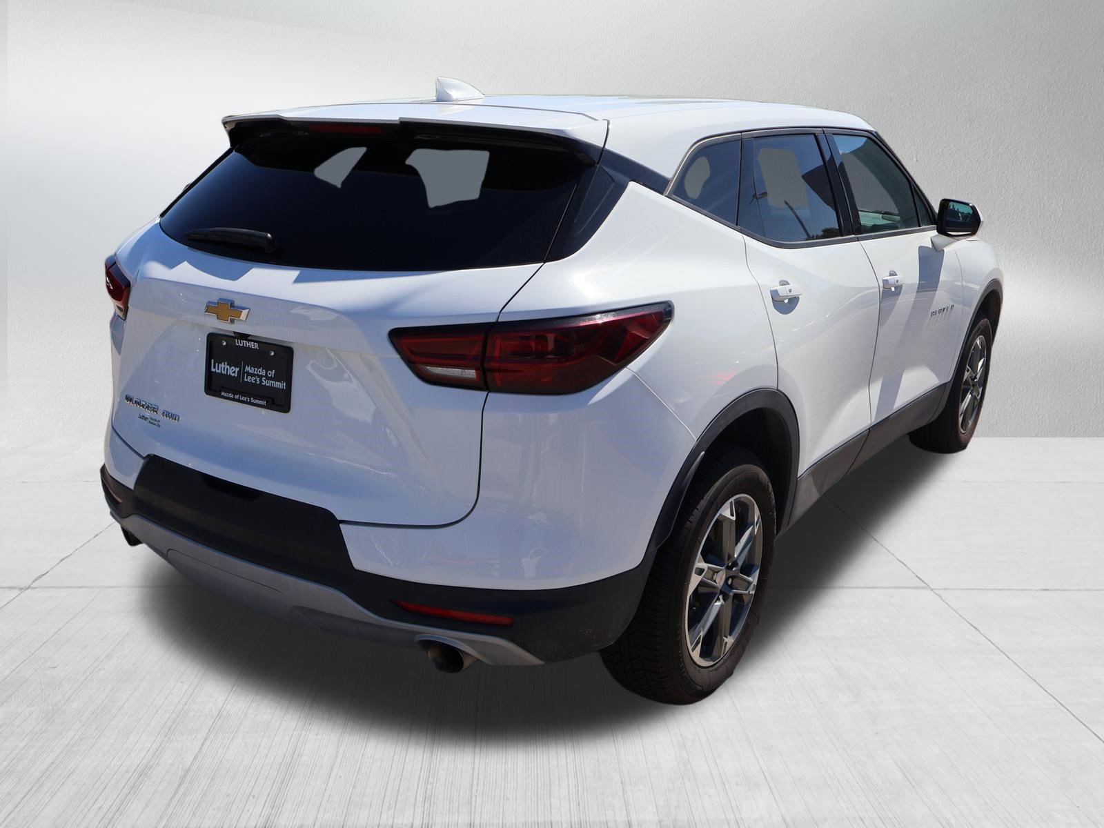 Used 2025 Chevrolet Blazer LT AWD/4WD image 7