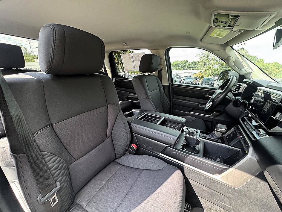 Used 2024 Toyota Tundra SR5 AWD/4WD image 24
