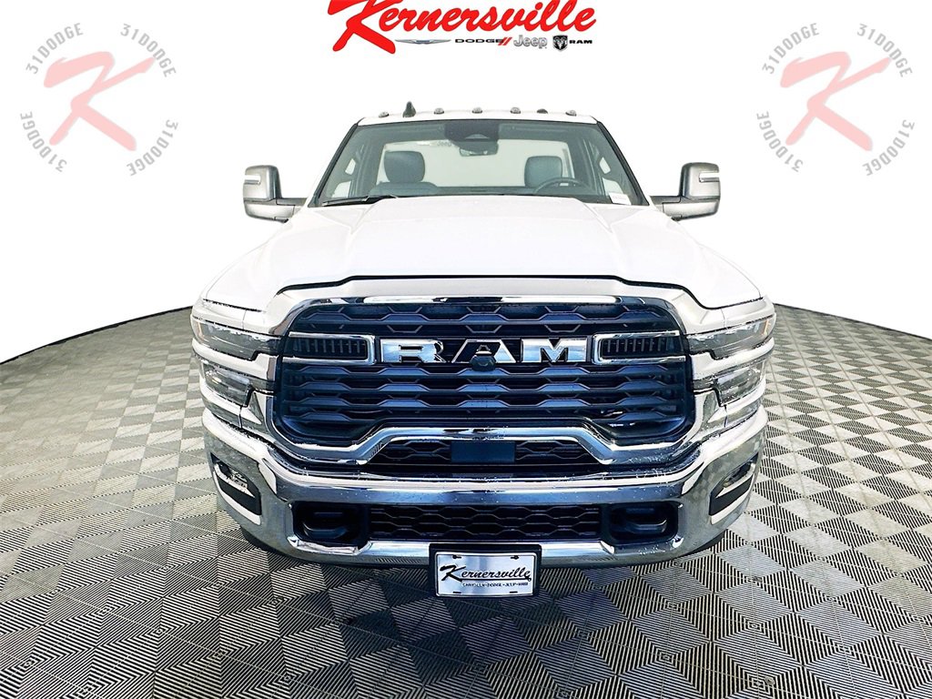 New 2025 RAM 3500 Tradesman video 2
