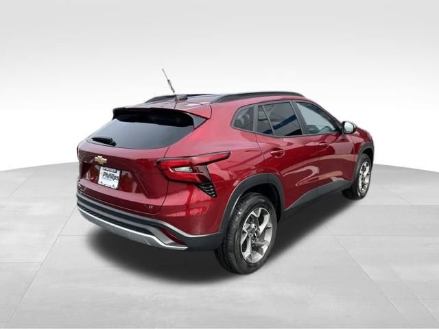 Certified 2025 Chevrolet Trax LT w/ Driver Confidence Package FWD image 12