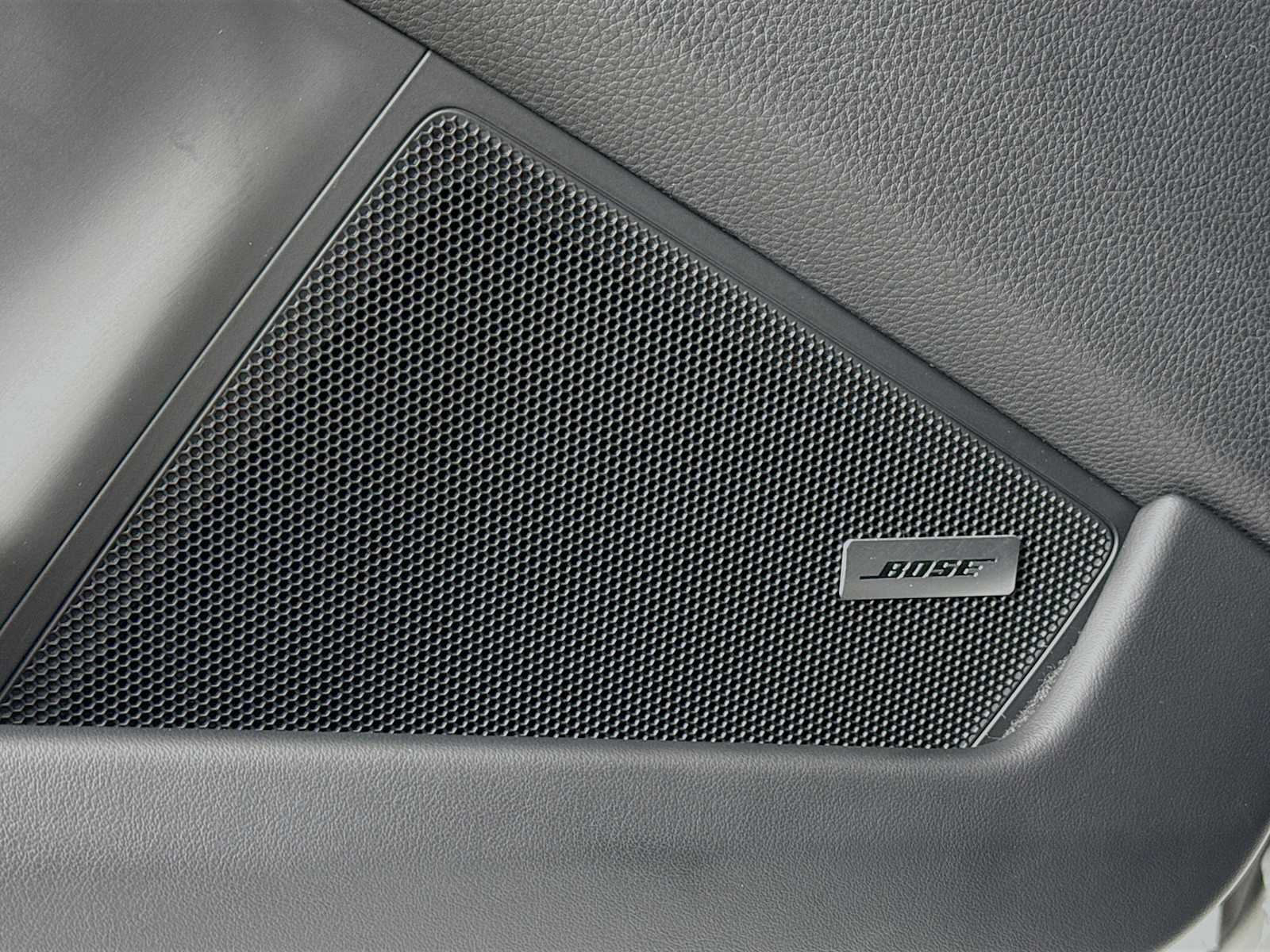 Certified 2025 Porsche 911 Carrera T RWD image 12