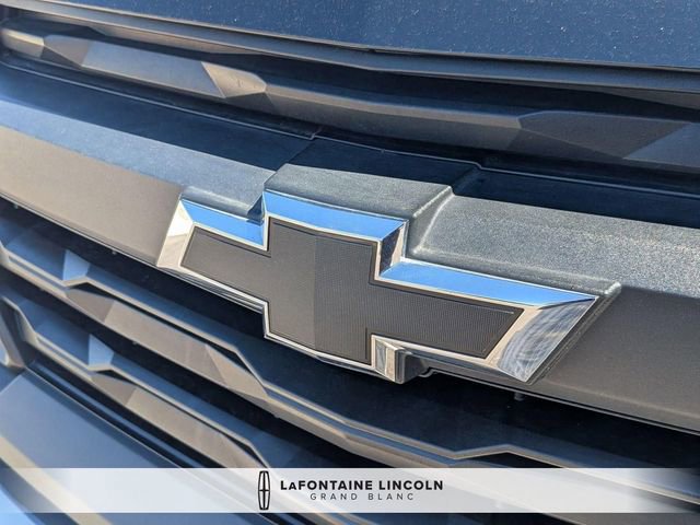 Used 2024 Chevrolet Colorado Trail Boss w/ Advanced Trailering Package AWD/4WD image 9