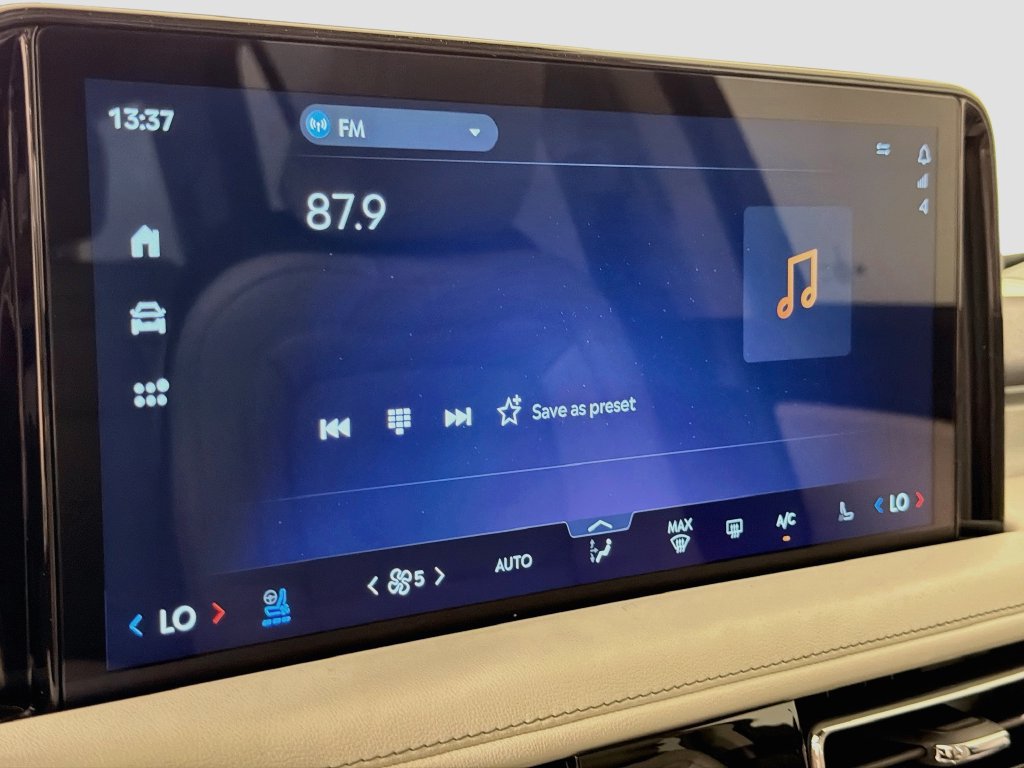 New 2027 Lincoln Aviator Reserve RWD image 15