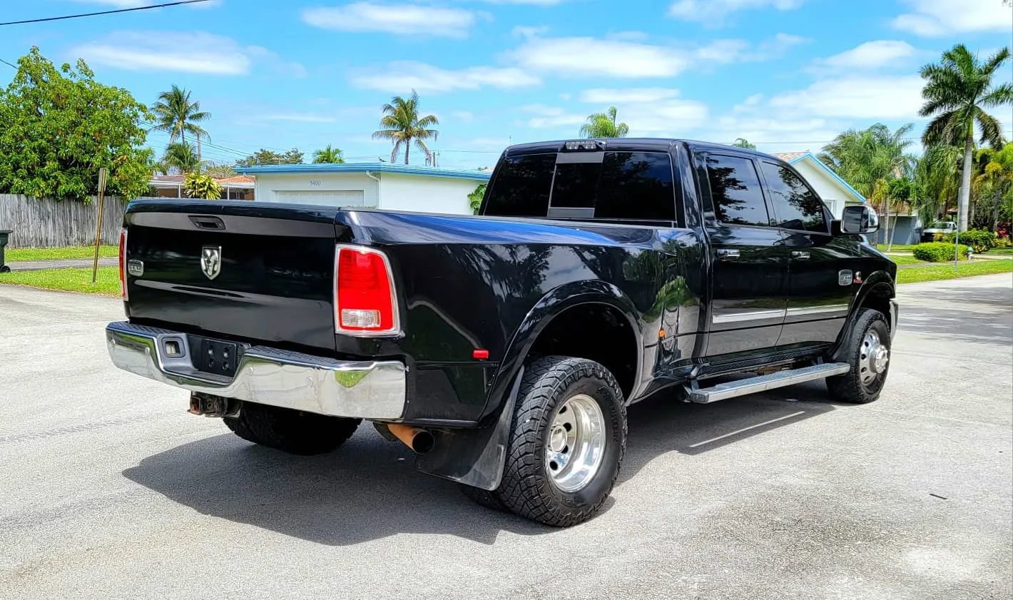 Used 2016 RAM 3500 Laramie Longhorn image 14