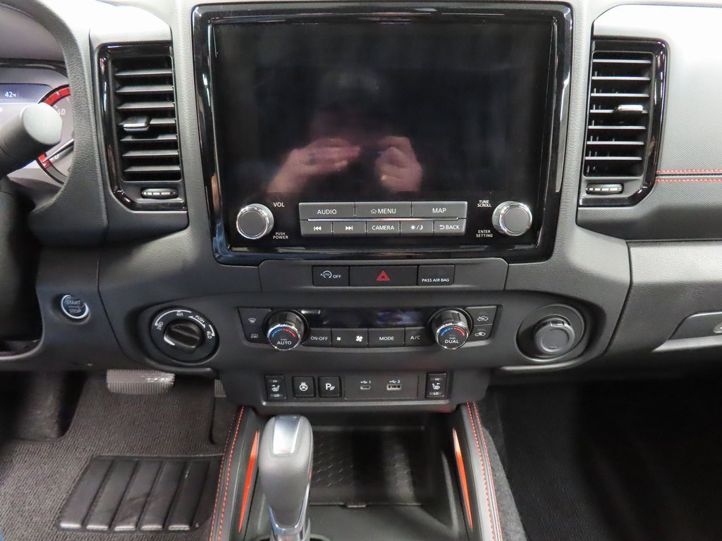 Used 2023 Nissan Frontier PRO-4X image 13