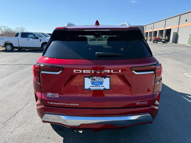 Used 2026 GMC Terrain Denali image 8