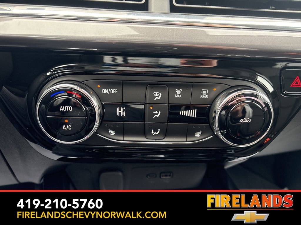 New 2026 Chevrolet Trax ACTIV w/ Sunroof Package image 2