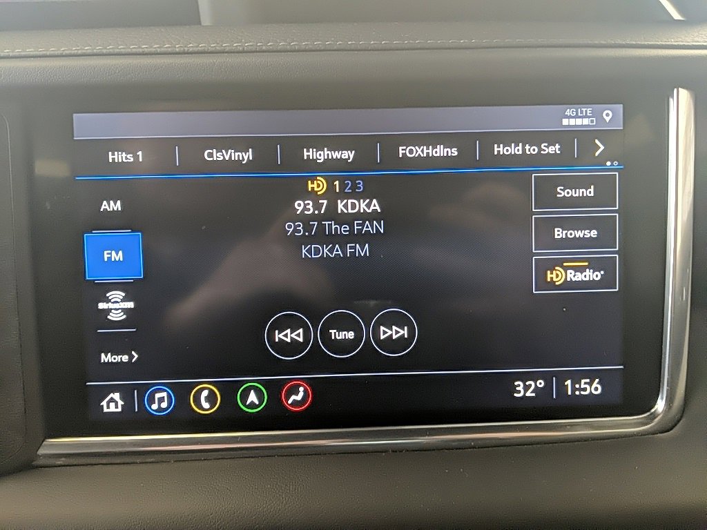 Used 2021 GMC Yukon Denali w/ Denali Premium Package image 25