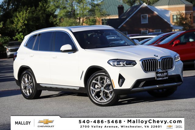 Used 2022 BMW X3 xDrive30i w/ Premium Package 2