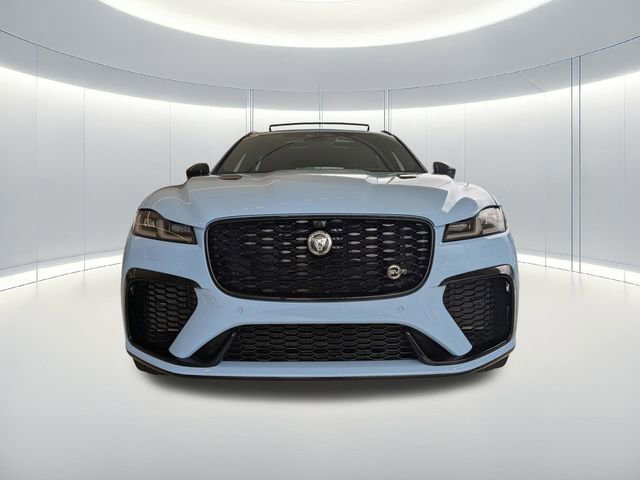 New 2026 Jaguar F-PACE SVR image 2