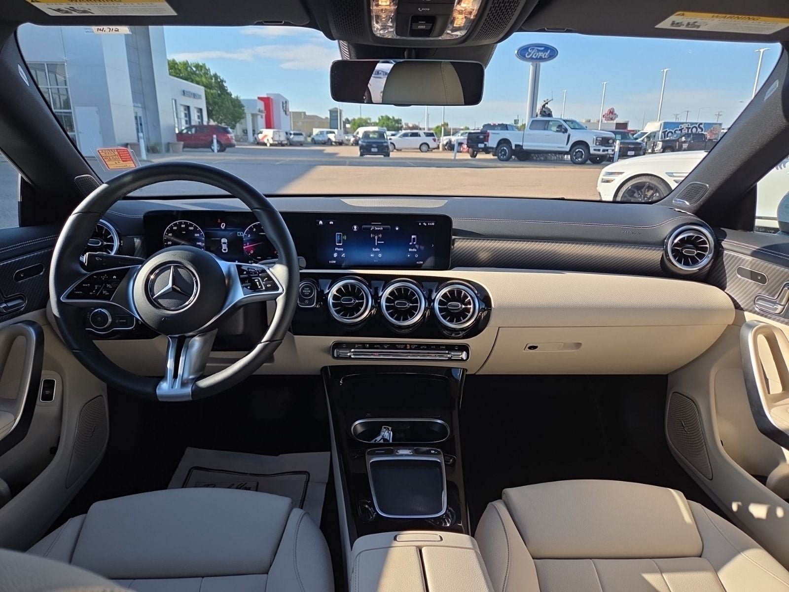 Used 2025 Mercedes-Benz CLA 250 4MATIC image 24