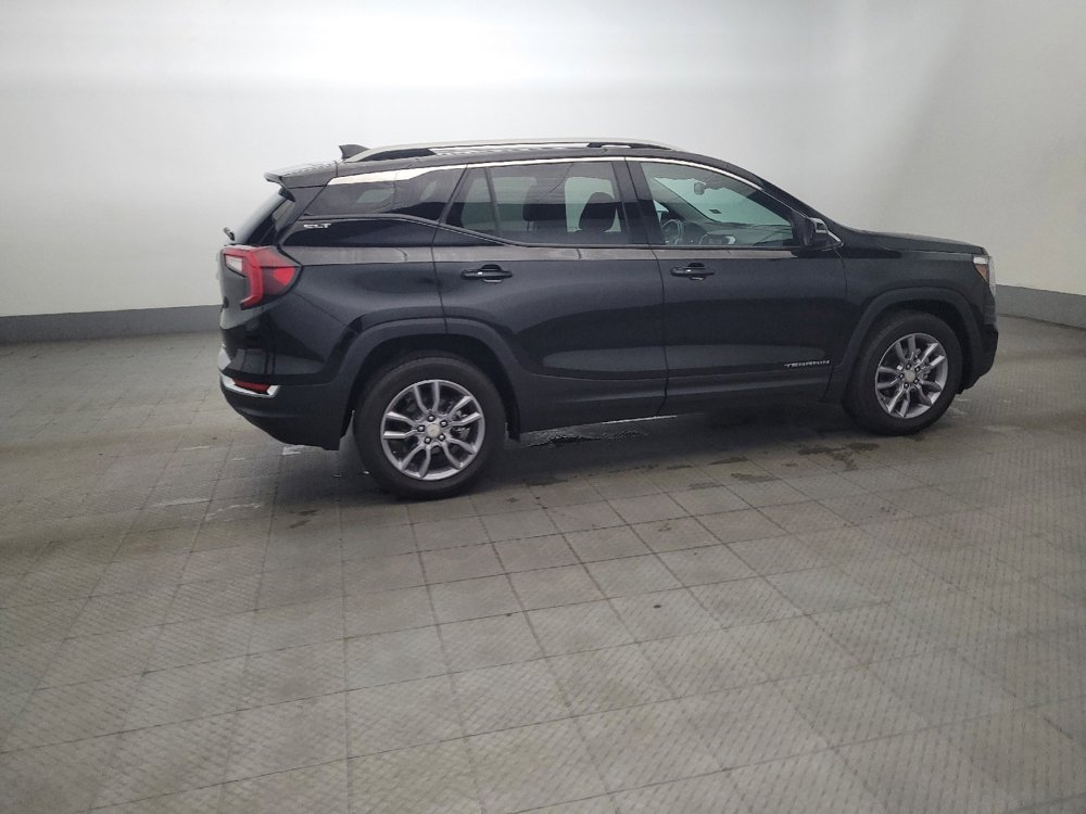 Used 2022 GMC Terrain SLT w/ Tech Package image 10