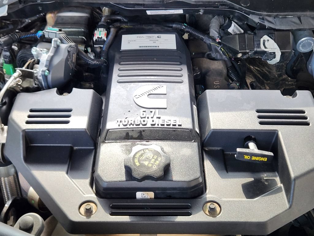 Used 2024 RAM 2500 Rebel AWD/4WD image 14