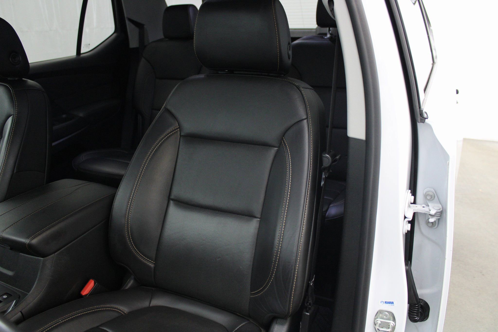 Used 2020 Chevrolet Traverse Premier w/ LPO, Blackout Package image 20