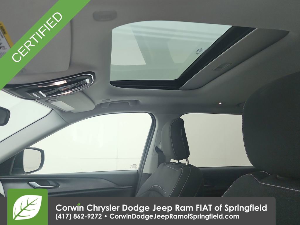 Used 2023 Jeep Grand Cherokee L Laredo AWD/4WD image 20