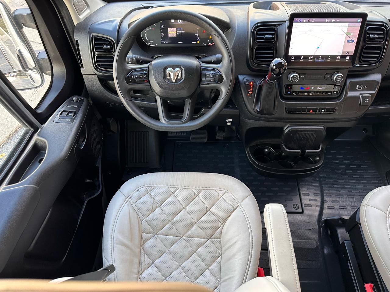 Used 2023 RAM ProMaster 3500 w/ Premium Convenience Group (B) FWD image 37
