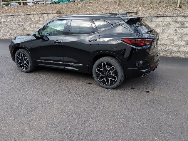 Used 2023 Chevrolet Blazer RS w/ Enhanced Convenience Package image 7