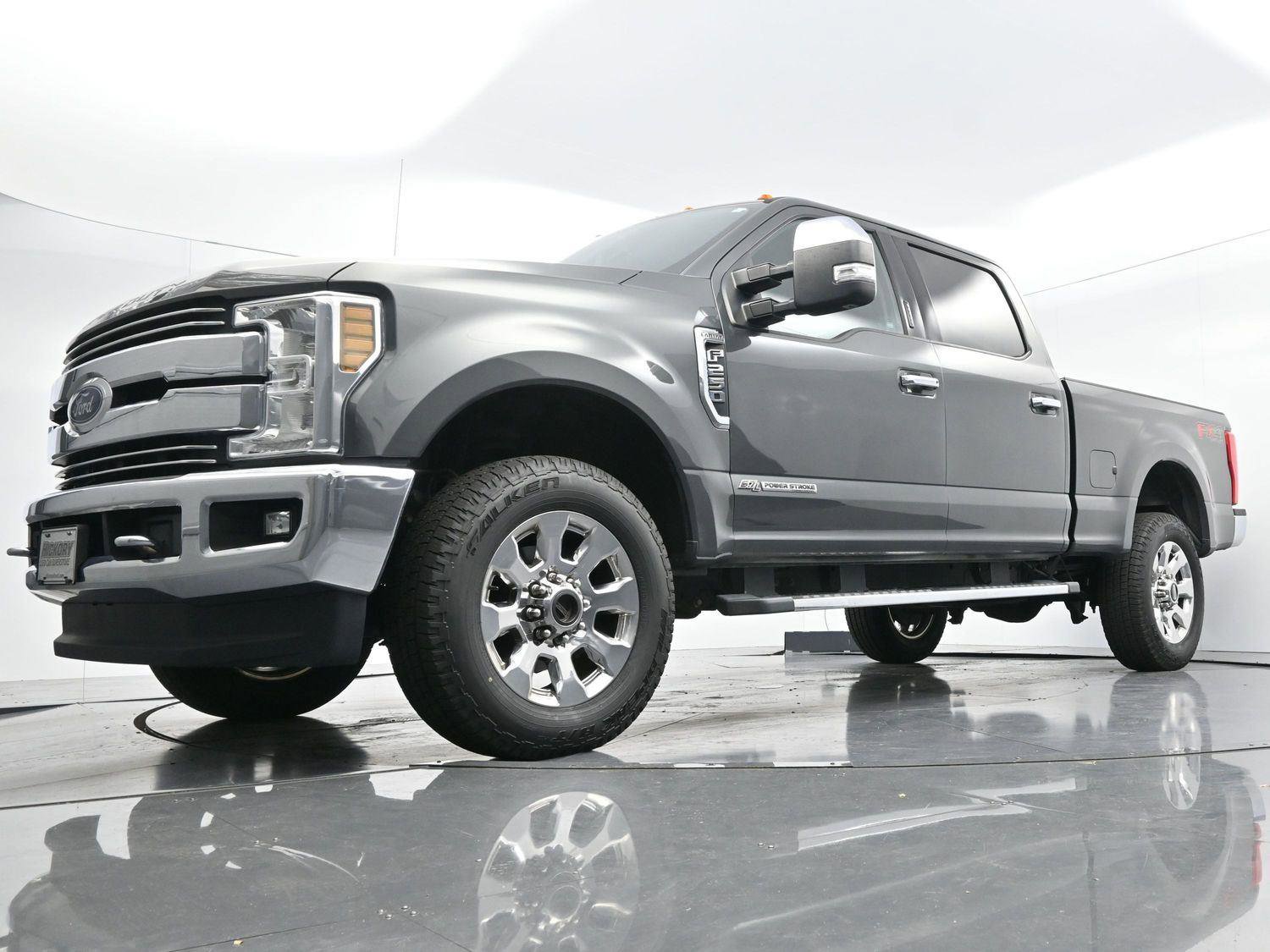 Used 2019 Ford F250 Lariat w/ Chrome Package image 48